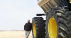 Senate introduces bill to allow farmers to fix their own equipment