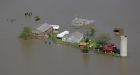 Mississippi River flood forces evacuations