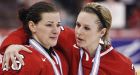 U.S. edges Canada to reclaim women's world hockey gold