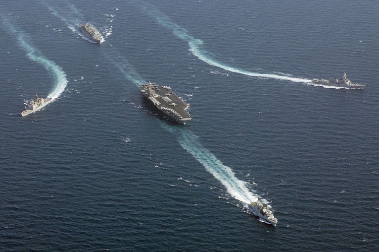 Toronto as part of the USS George Washington Carrier Stike Force in the Persian Gulf in 2004. That is us out front. The GW behind us, Vella Gulf to the left, Bulkeley to the right ans Supply in the rear