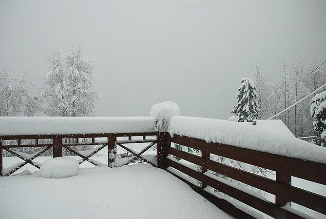 Normally you'd see a lake and mountains in the background.