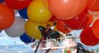 Oregon man flying lawn chair lifted by helium balloons on daring flight