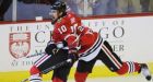 Blackhawks hold off Red Wings, take Game 3 in OT