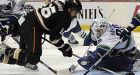 Ducks dump on Canucks