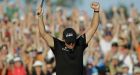 Mickelson wins Masters, Woods finishes fourth