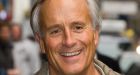 Jack Hanna uses pepper spray to ward off grizzly