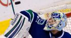 Cory Schneider, Canucks blank Colorado