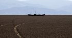 Lake Poopo, Bolivia's 2nd-largest lake, dries up