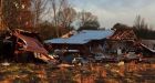 Apparent tornadoes tear through Florida, Mississippi